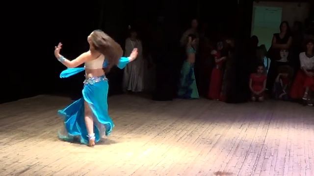 Танцую в городе Ижевске. смотреть онлайн