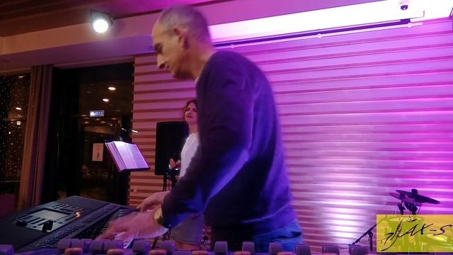Песни.mp4 смотреть онлайн