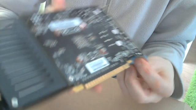 Palit GTX 750 Ti StormX Dual 2 GB Unboxing смотреть онлайн