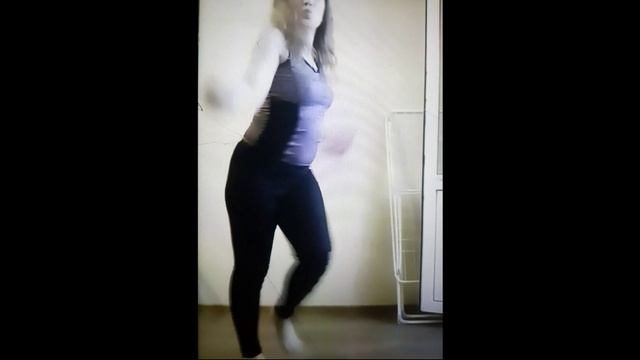 Танец няшки ? смотреть онлайн