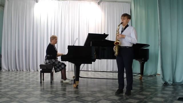 Т.Альбинони "Концерт ми-бемоль мажор" в 4-х частях, переложенный для саксофона-альт смотреть онлайн