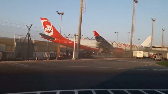 Bus ride to aircraft | Abu Dhabi international airport | HD смотреть онлайн