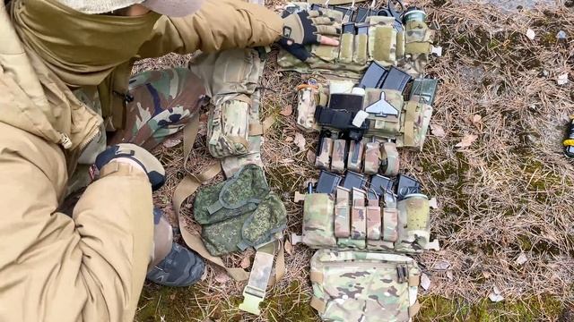 Сравнение нагрудников и укладка под АК смотреть онлайн