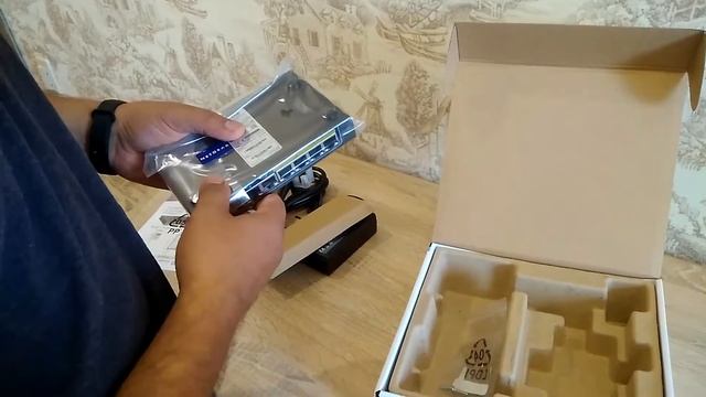 ОНЛАЙН ТРЕЙД.РУ - Коммутатор NetGear GS108PE-300EUS смотреть онлайн