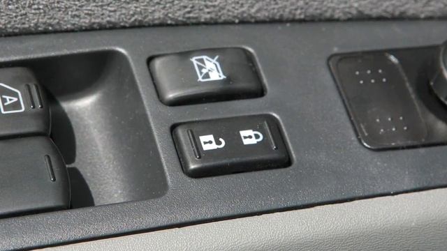 2012 NISSAN Sentra - Key and Locking Functions смотреть онлайн