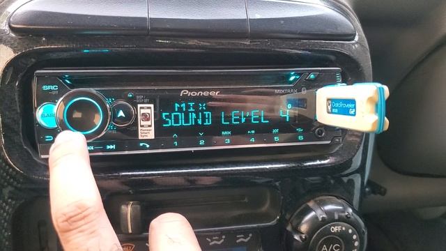 Pioneer DEH-S5250BT смотреть онлайн