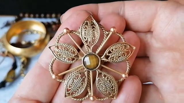 17. Записи дилетанта. Распаковка посылки с винтажной бижутерией. Часть 7 смотреть онлайн