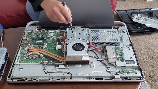 HP Touchsmart 520 PC shut down by itself/ change CPU from Intel Pentium to Intel Core i5, Now fixed смотреть онлайн