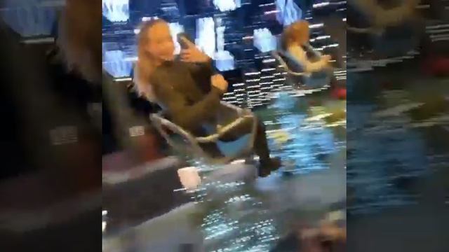 Татьяна Навка с дочерью Надей Песковой в парке развлечений смотреть онлайн