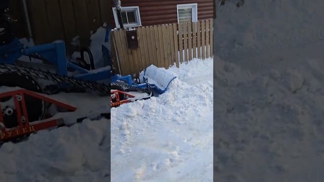 Лёха продолжает уборку снега смотреть онлайн