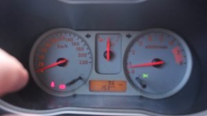 Замена аккумулятора Ниссан Ноут 1.6 АКПП и последствия замены