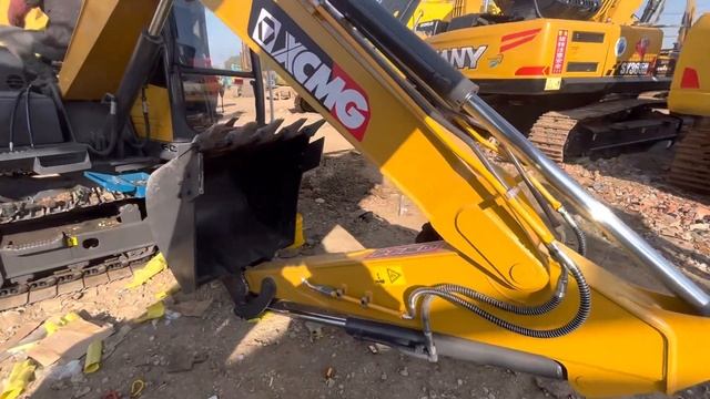 How to install used excavators with breaker line. China brand xcmg 135 with pipeline for sale смотреть онлайн