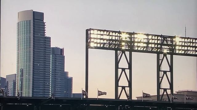 Delay at Oracle Park in San Francisco lights not working 08/29/22 смотреть онлайн