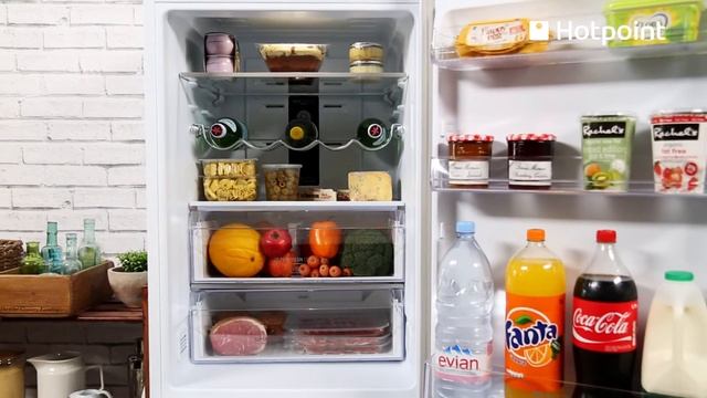 Hotpoint Ultima Fridge Freezer XUL85T3UWOJH Day 1 смотреть онлайн