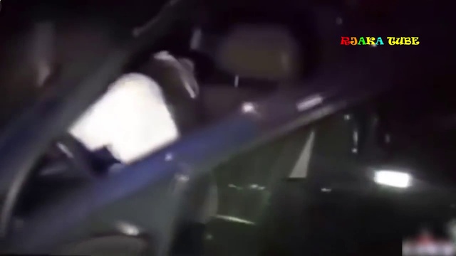 Автоледи отжигают. Бухие бабы. смотреть онлайн