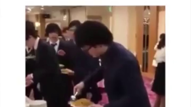 Немного обо мне смотреть онлайн