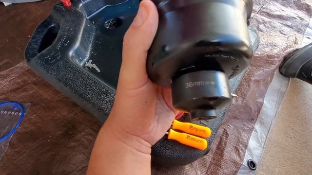 21 Silverado 3.0 Duramax Diesel fuel filter replacement tool and Part numbers смотреть онлайн