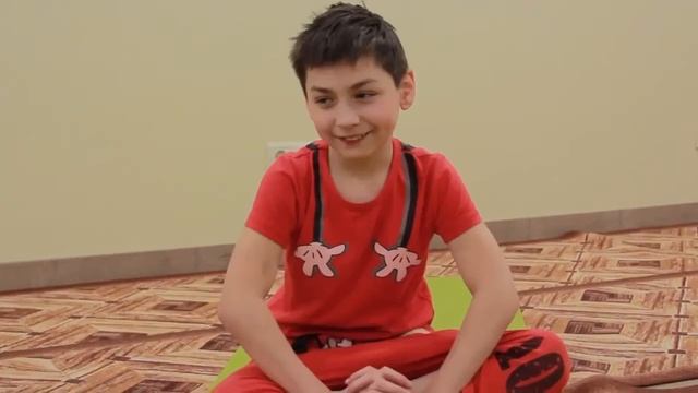 Отзыв Глеба о детской йоге смотреть онлайн