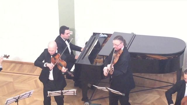 ARoss. "Chao, Paris". A.Piazzolla. смотреть онлайн
