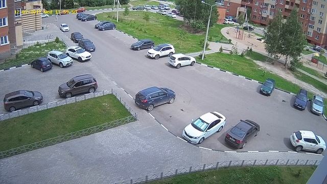 Hikvision DS 2CD2022WD I (Day & Night)