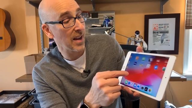 Apple iPad Mini 5th Gen FULL REVIEW! смотреть онлайн