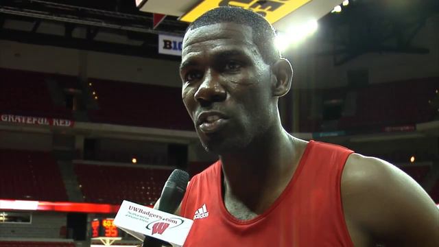 Michael Finley and Devin Harris Practice with the Badgers смотреть онлайн