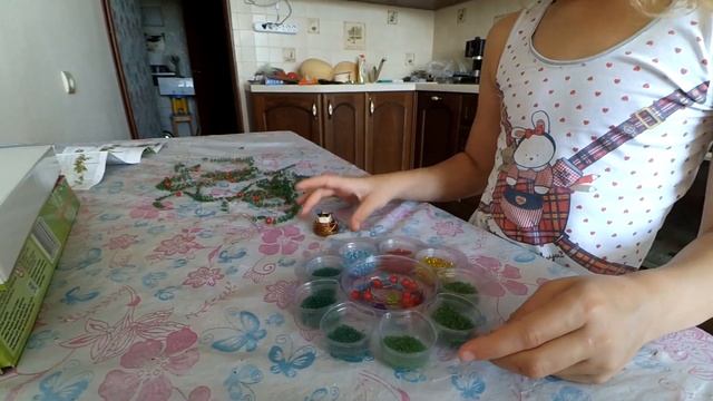 Бисерное дерево с Софией смотреть онлайн