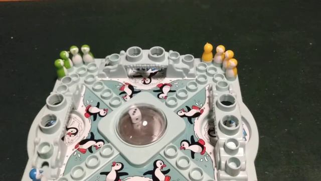 Pop N' Drop Penguins Game смотреть онлайн