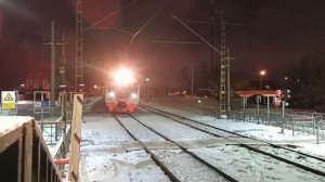 Электропоезд ЭД4М-0477 Икша - Москва Савеловская прибывает станция D1 Водники|Московский транспорт