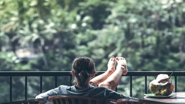 Relaxing sleep music • "Расслабляющая музыка для сна, медитации и борьбы со стрессом" смотреть онлайн