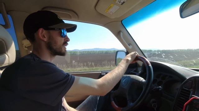 CHASING 4X4 OFF ROAD ADVENTURE IN RUSSIA | Not easy, Searching for a family van in Siberia. смотреть онлайн
