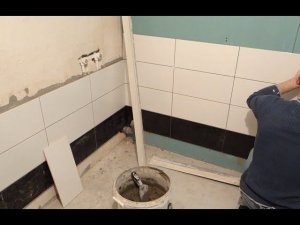 СПОСОБЫ укладки плитки в УГЛАХ 90° в ванной комнате своими руками видео Заусовка Под 45