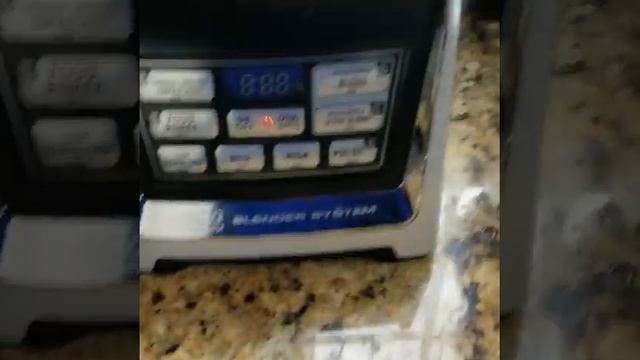 Making idli batter in Ninja Auto-iQ (BL681A) Food Processor смотреть онлайн