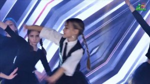 Kamelia Melnic Picaturi Muzicale   Bloody Mary Wednesday - 4K or 1080p HD