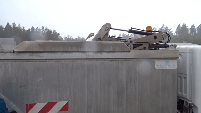 Nissan Cabstar 35.11 Müllwagen Baujahr 2011 FZG 25884 001 смотреть онлайн