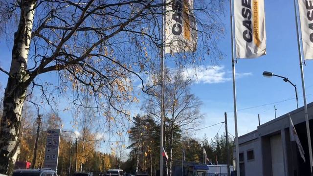 CASE CX 210 уезжает работать в Лодейное поле смотреть онлайн