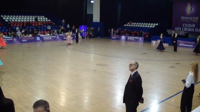 Е класс Юниоры 2 финал стандарт смотреть онлайн