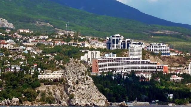 Ялта.Путешествие на "ГЛОБУСЕ".(Ялта,Массандра,Никита,Гурзуф,Артек.Адалары.Аю-Даг) смотреть онлайн