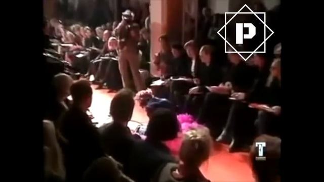 RUNWAY FAILS & MISHAPS COMPILATION - Part 2 смотреть онлайн