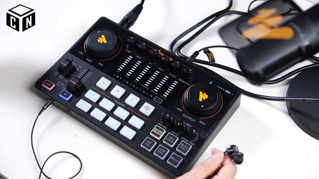 Maono AME2A - Bàn trộn âm thanh & mic Karaoke Autotune, Hiệu ứng chỉnh giọng nói, Mix nhạc cụ смотреть онлайн