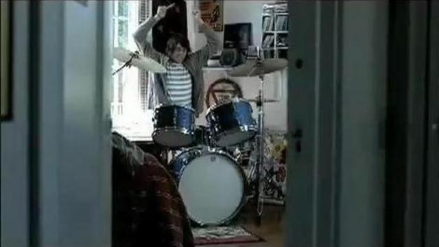 Ролик. Сильно! смотреть онлайн