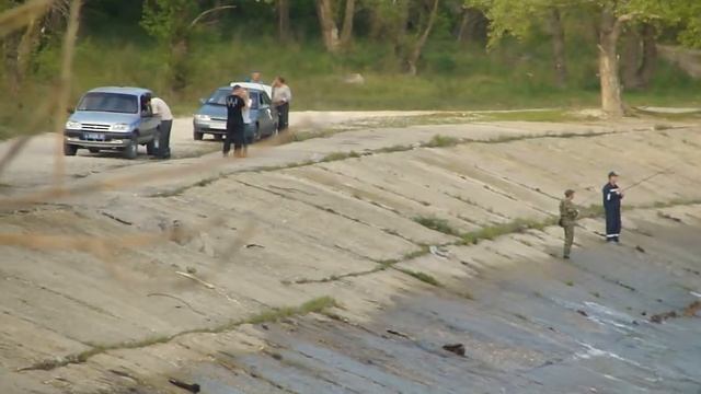 Рыбалка на водосливной Жигулёвской ГЭС смотреть онлайн