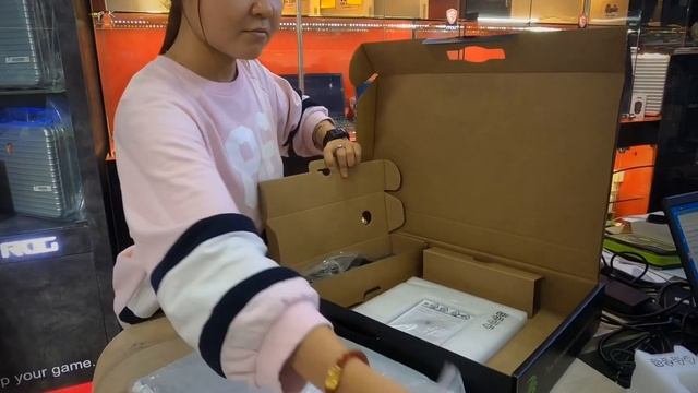 Unbox MSI Alpha 15 899$ смотреть онлайн