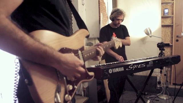 StootS - Groovy Dude (Live) смотреть онлайн