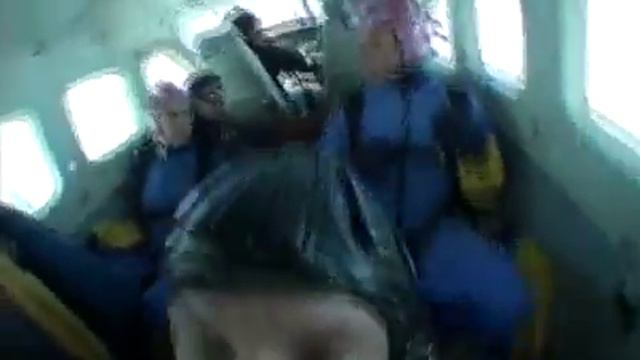 Tandemsprung von Natalie bei skydive nuggets in Leutkirch смотреть онлайн