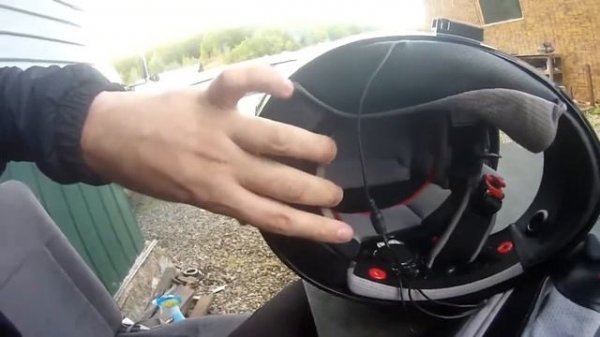 Установка интеркомаT-COM OS в шлем HJC Helmets TR-01