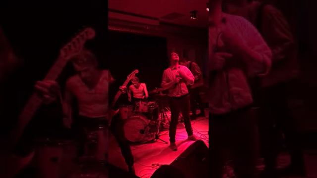 Gullo Gullo: ANOTHER DEAD ASTRONAUT (live) смотреть онлайн