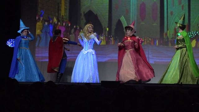 Comic Con Masquerade 2017 Sleeping Beauty