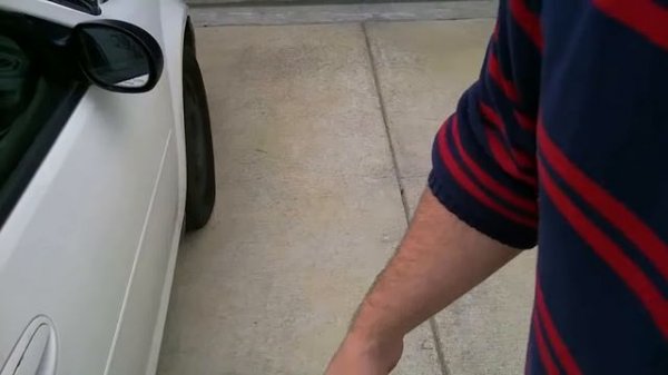 Dodge Stratus 2002 Lock Out Solution. Unlocking the door when you locked your keys in the car