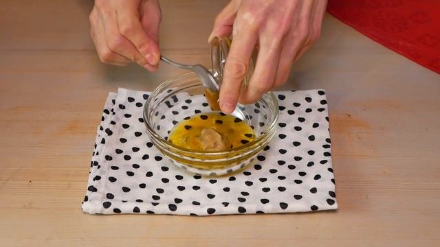 САЛАТ "РОЖДЕСТВЕНСКИЙ ВЕНОК" с красной рыбой и авокадо | Christmas Salad with Salmon & Avocado смотреть онлайн